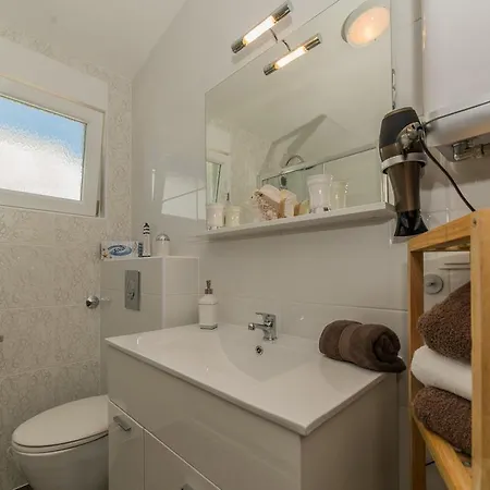 Boras Apartament *