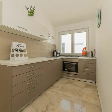 Apartament Boras *