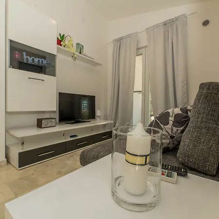 Apartament Boras Vir